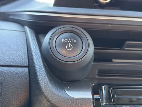 Used 2023 Toyota Prius LE image 22