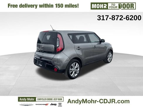 Used 2016 Kia Soul + image 7