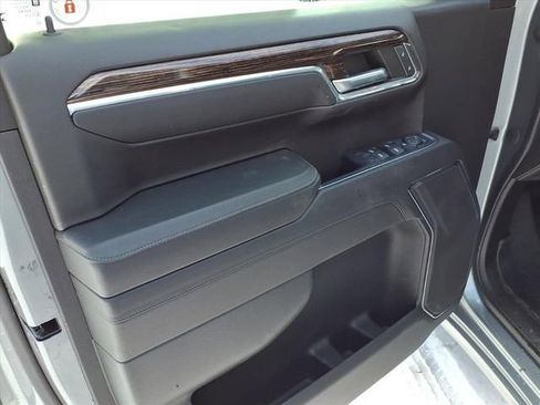 Used 2023 GMC Sierra 1500 SLE image 7