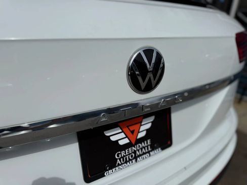 Used 2020 Volkswagen Atlas Cross Sport SE AWD/4WD image 36