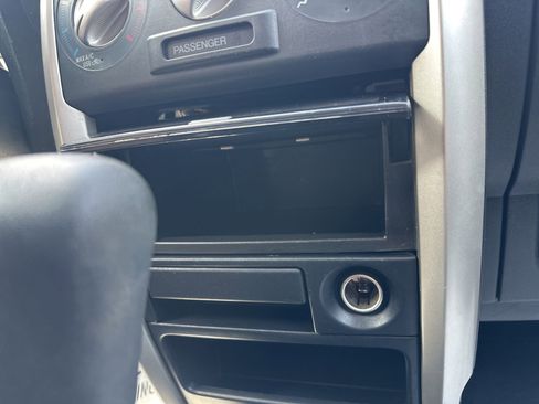 Used 2006 Scion xA FWD image 39