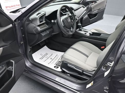 Used 2019 Honda Civic LX image 18