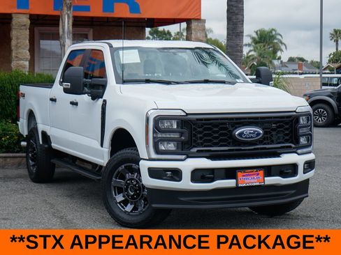 Used 2024 Ford F250 XL w/ STX Appearance Package AWD/4WD image 2