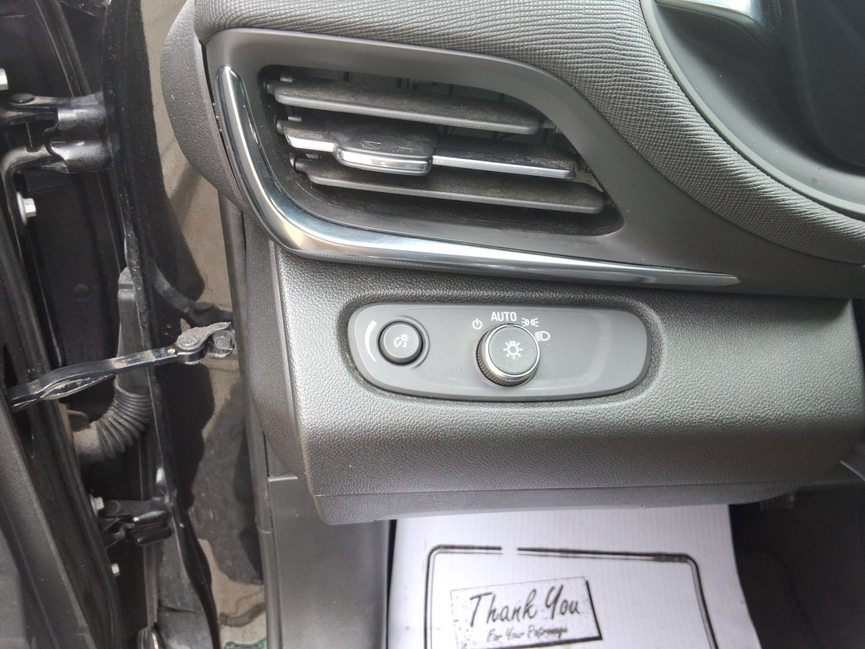 Used 2024 Buick Envista Preferred w/ Convenience I Package FWD image 20