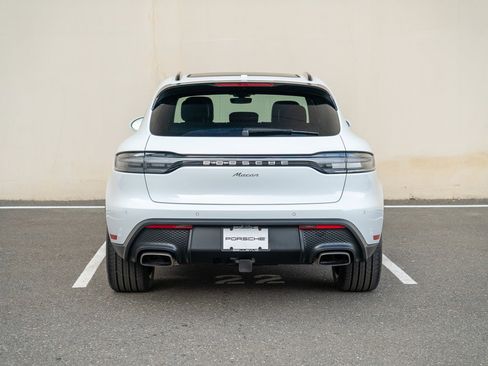 Certified 2026 Porsche Macan AWD/4WD image 7