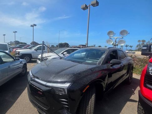 Used 2026 Chevrolet Blazer EV RS w/ Super Cruise Package AWD/4WD image 1