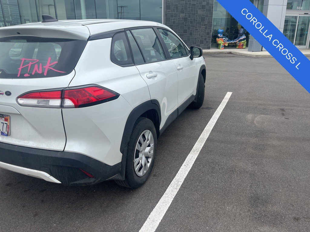 Used 2022 Toyota Corolla Cross L FWD image 4
