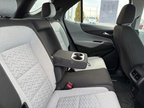 Used 2023 Chevrolet Equinox LS image 26