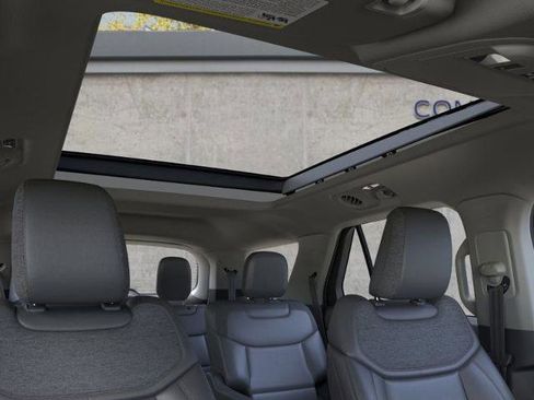 New 2026 Ford Explorer Active w/ Active Comfort Package AWD/4WD image 21