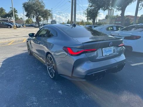 Used 2022 BMW M4 Competition w/ Executive Package RWD image 3
