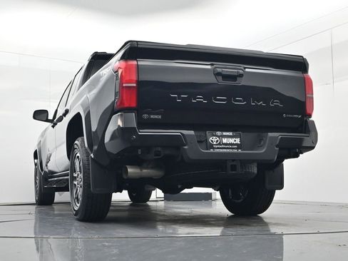 Used 2025 Toyota Tacoma TRD Sport w/ TRD Sport Upgrade Package AWD/4WD image 56
