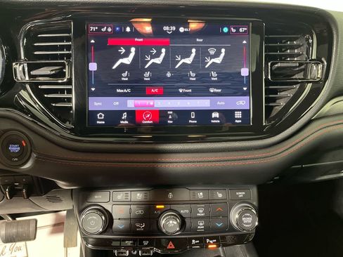 Used 2025 Dodge Durango R/T AWD/4WD image 21