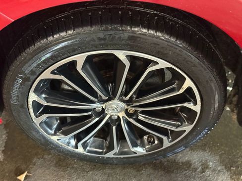 Used 2014 Toyota Corolla S image 37