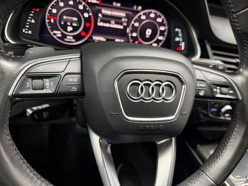 Used 2017 Audi Q7 3.0T Prestige AWD/4WD image 18