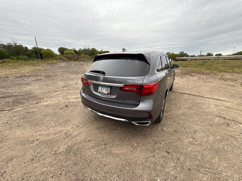 Used 2020 Acura MDX SH-AWD image 15