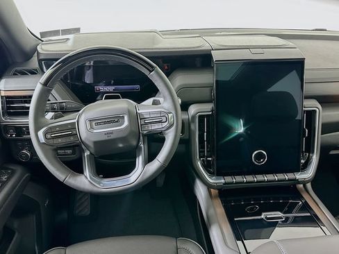Used 2026 GMC Yukon Denali w/ Denali Reserve Package AWD/4WD image 30