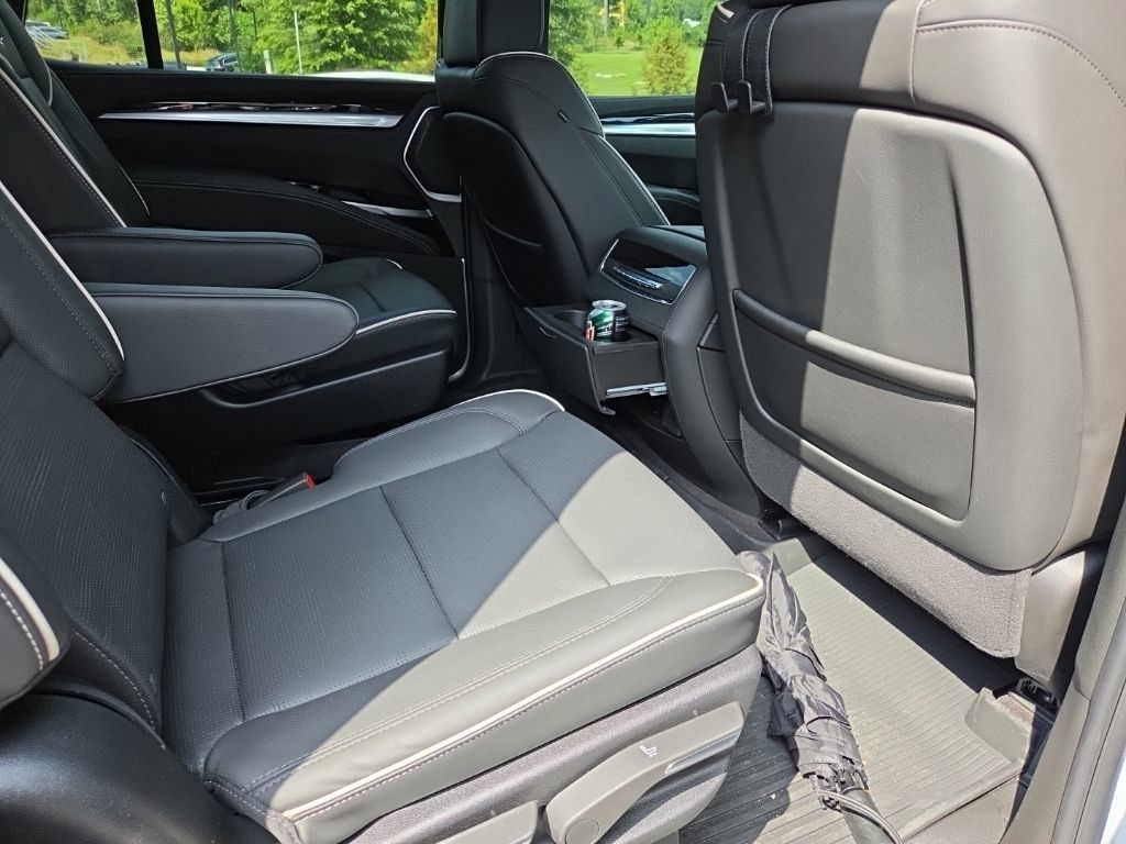 Used 2026 Cadillac Escalade Sport w/ LPO, ONYX Package AWD/4WD image 12