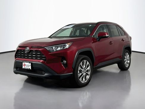 Used 2020 Toyota RAV4 XLE Premium AWD/4WD image 3