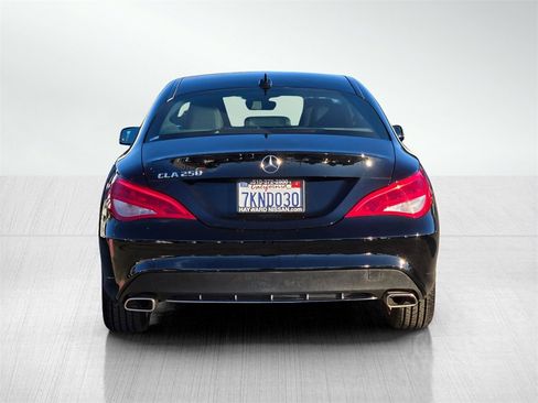 Used 2015 Mercedes-Benz CLA 250 image 5