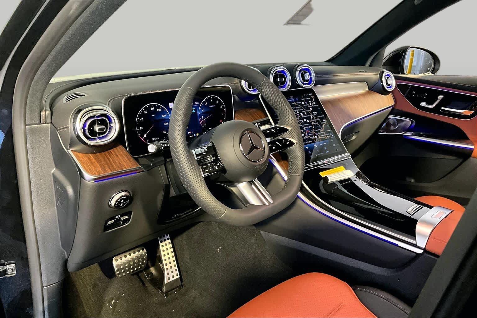 New 2026 Mercedes-Benz GLC 300 4MATIC image 9