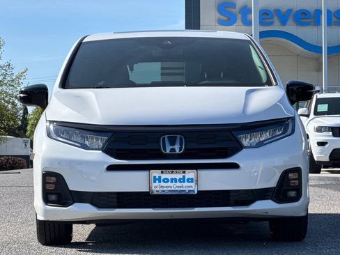 Used 2025 Honda Odyssey Sport-L image 5