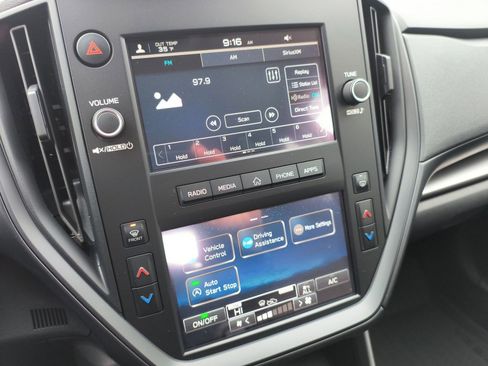 Certified 2025 Subaru Impreza 2.0i image 13