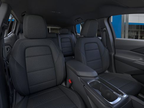 New 2026 Chevrolet Equinox EV LT image 40