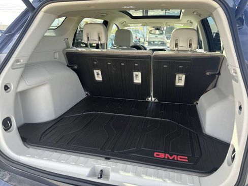 Used 2019 GMC Terrain Denali w/ Advanced Safety Package image 27