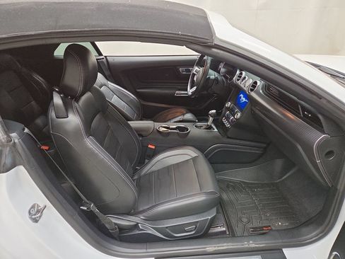 Used 2020 Ford Mustang GT Premium w/ GT Performance Package RWD image 11
