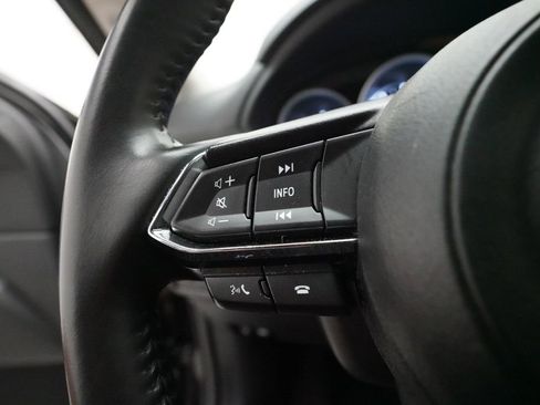 Used 2025 MAZDA CX-5 AWD 2.5 S w/ Preferred Package image 18