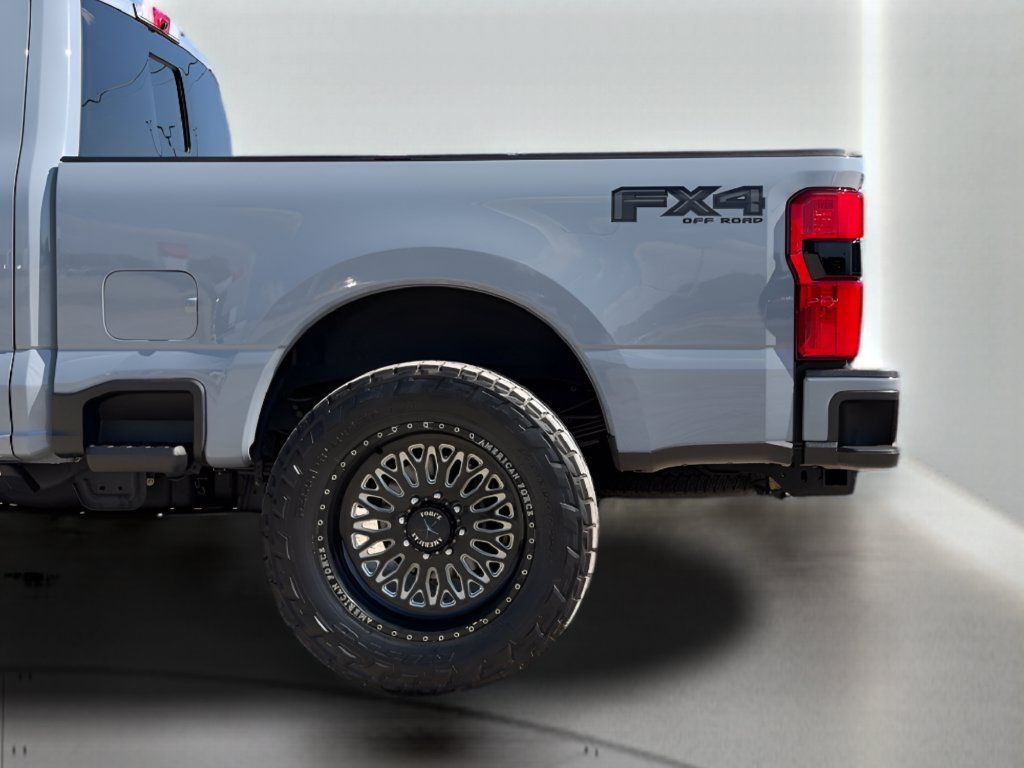 Used 2025 Ford F250 Platinum AWD/4WD image 26