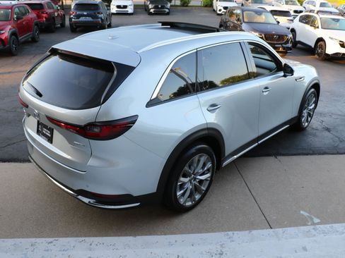 Certified 2025 MAZDA CX-90 3.3 Turbo w/ Premium Plus Pkg AWD/4WD image 4