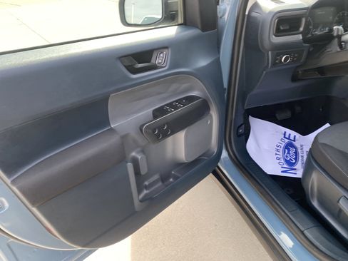 Used 2022 Ford Maverick XL image 16