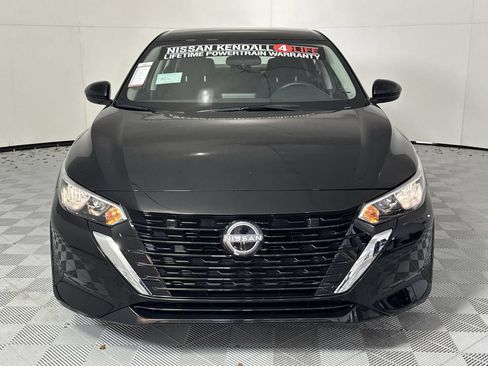 Certified 2025 Nissan Sentra S FWD image 3