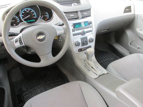 Used 2008 Chevrolet Malibu LS FWD image 15