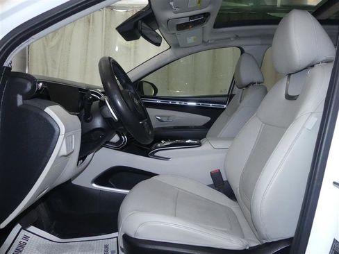 Used 2022 Hyundai Tucson Limited w/ Cargo Package FWD image 19