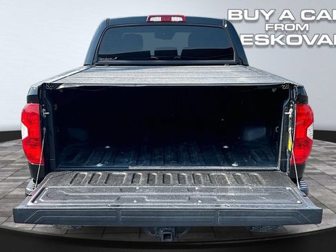 Used 2018 Toyota Tundra Limited w/ Limited Premium Package AWD/4WD image 18