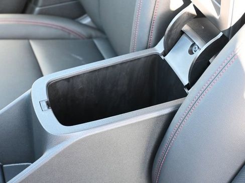 New 2026 Chevrolet Trax RS w/ Sunroof Package image 26