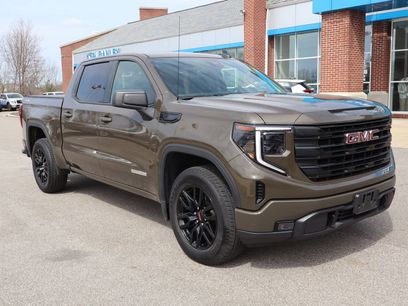 Used 2023 GMC Sierra 1500 Elevation