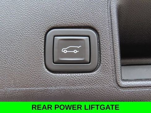 Used 2024 GMC Terrain SLT w/ Elevation Edition AWD/4WD image 30
