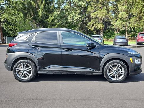 Used 2018 Hyundai Kona SEL w/ SEL Tech Package 02 image 3