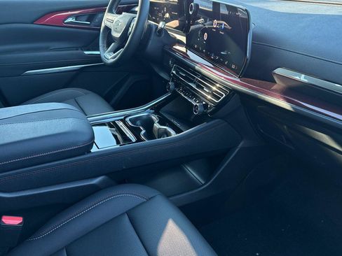 New 2026 Chevrolet Traverse Z71 w/ Driver Confidence Package image 21