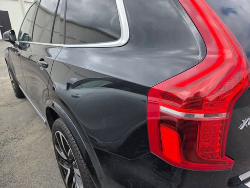 Used 2025 Volvo XC90 B5 Plus w/ Protection Package Premier AWD/4WD image 8