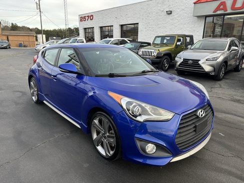 Used 2013 Hyundai Veloster Turbo image 3
