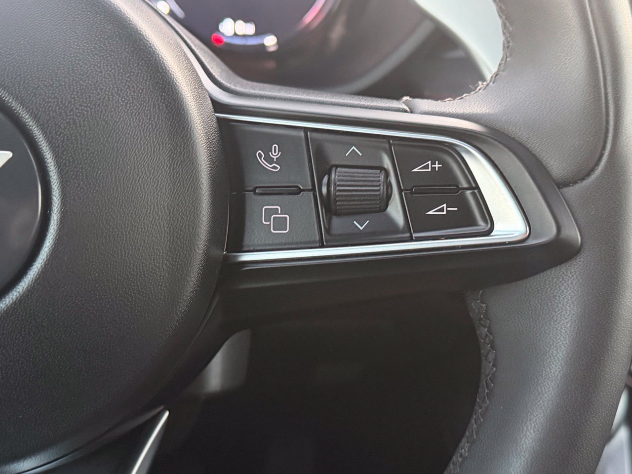 Used 2024 Dodge Hornet R/T AWD/4WD image 18