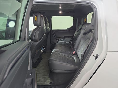 Used 2024 Rivian R1T Adventure AWD/4WD image 21