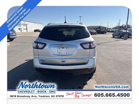 Used 2016 Chevrolet Traverse LT image 10