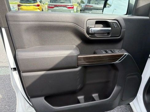 Used 2021 Chevrolet Silverado 1500 RST AWD/4WD image 13