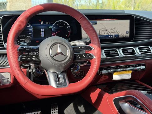 New 2026 Mercedes-Benz GLS 63 AMG 4MATIC image 29