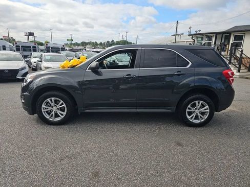 Used 2017 Chevrolet Equinox LS AWD/4WD image 3